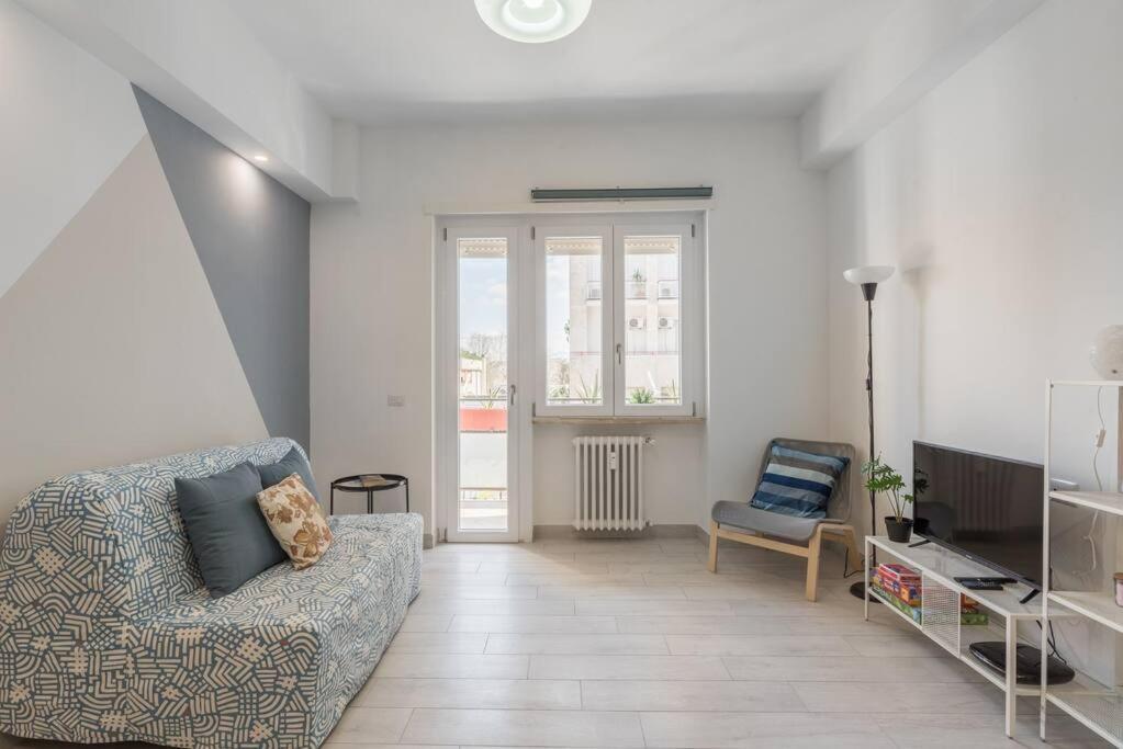 Cinema House In Cinecitta Apartment Рим Екстериор снимка